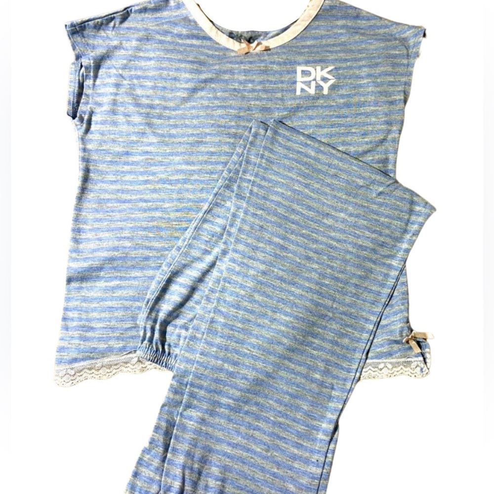 DKNY Pajama Set Sleeveless Top & Bottoms Blue & Grey Stripe Girls Size Medium
